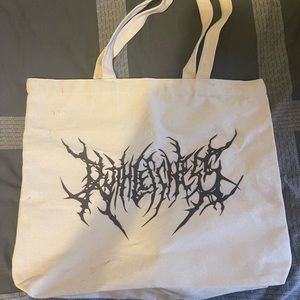 Tote bag